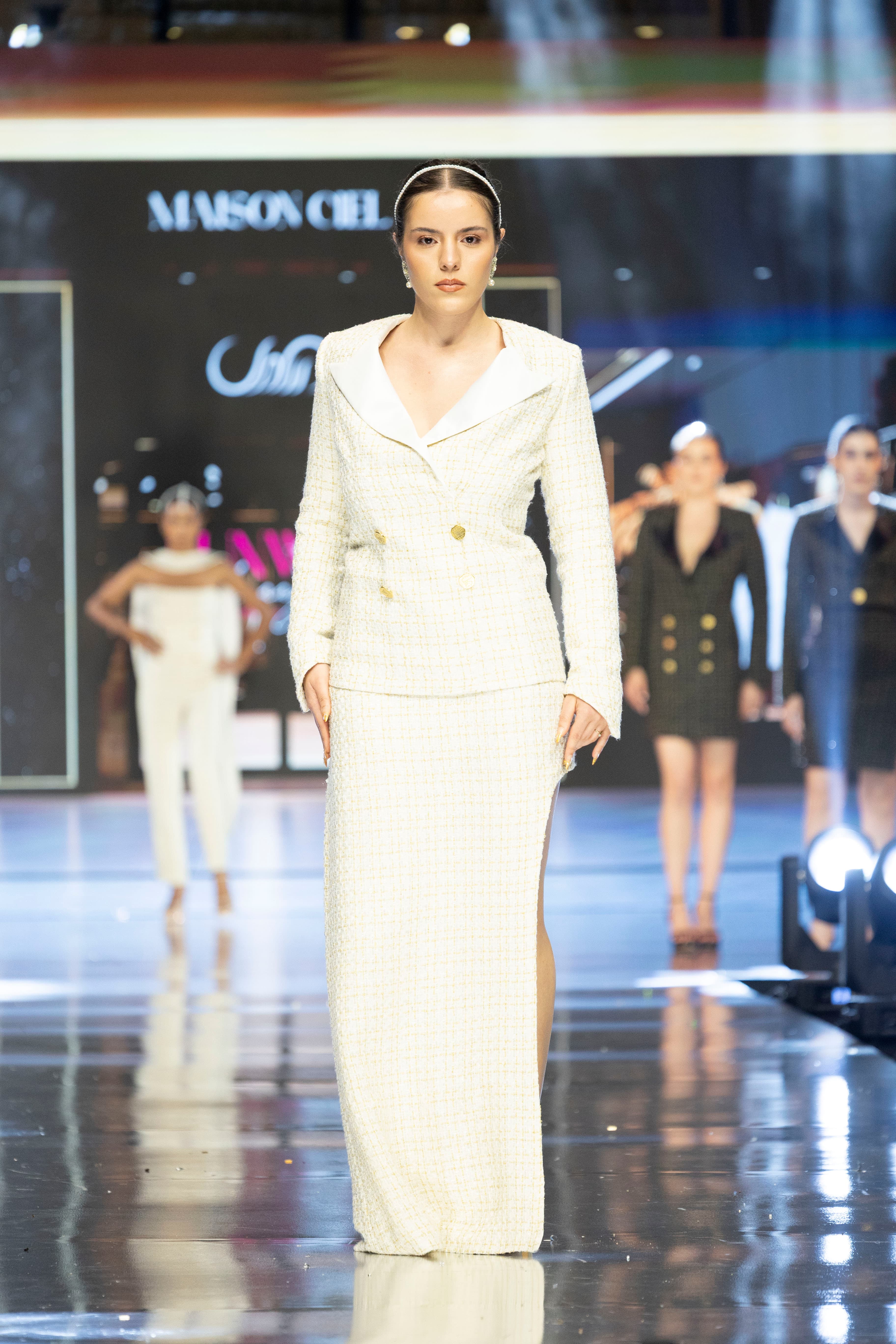 Runway by Minaaz — runway still 2
